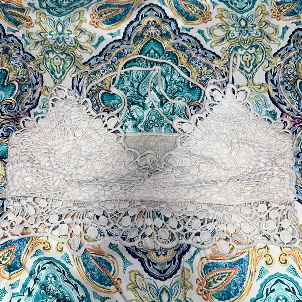 Size-L flaw: they are missing the padding